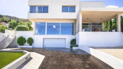 Villa in Godelleta photo 2