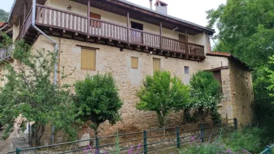 House in Valle de Manzanedo photo 2