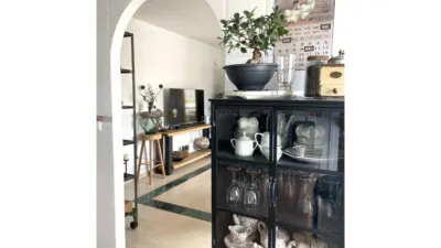 Apartment on the street photo 10