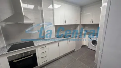 Piso en alquiler en Carrer de Montcada, 46, Centre (Tortosa) de 400 €<span>/mes</span>