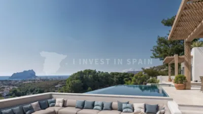 Villa in La Fustera photo 8