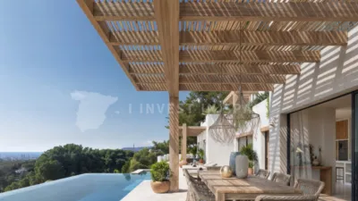 Villa in La Fustera photo 9