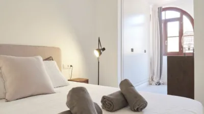 Apartamento en alquiler en Vila de Gràcia - Imagen 3