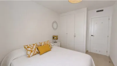 Apartment in Empuriabrava photo 12