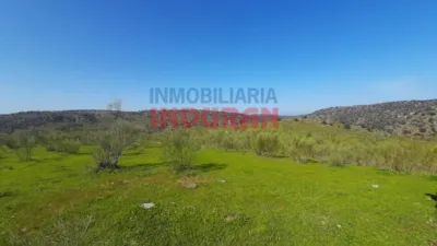 Rustic farm in Valdelacasa de Tajo photo 2