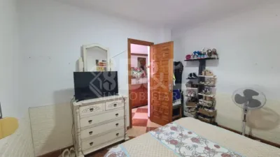 House in Nuevo Parque-Los Rosales-Heavy Traffic photo 13