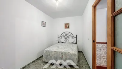 Townhouse in Árchez photo 8
