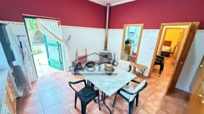 Chalet en alquiler en El Respirall-Santa Maria de Bonaire-El Racó, El Respirall-Santa Maria de Bonaire-El Racó (Alzira) de 1.700 €<span>/mes</span>