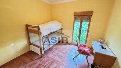 Chalet en alquiler en El Respirall-Santa Maria de Bonaire-El Racó, El Respirall-Santa Maria de Bonaire-El Racó (Alzira) de 1.700 €<span>/mes</span>