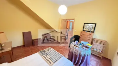 Chalet en alquiler en El Respirall-Santa Maria de Bonaire-El Racó, El Respirall-Santa Maria de Bonaire-El Racó (Alzira) de 1.700 €<span>/mes</span>