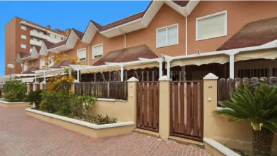 House in Ciutat Esportiva photo 2