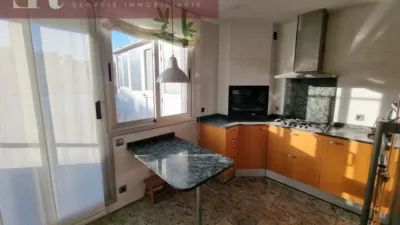 Apartment in Centre photo 10