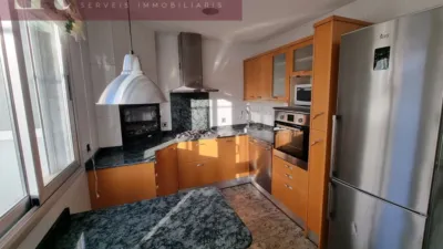 Apartment in Centre photo 8