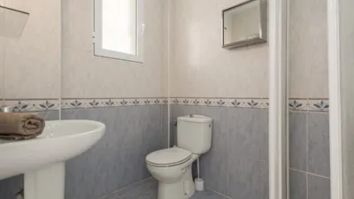 Chalet on Carrer Sant Miquel de Les Sal, No. 12 photo 13
