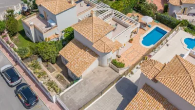Chalet on Carrer Sant Miquel de Les Sal, No. 12 photo 17