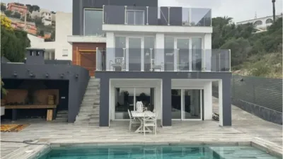 Chalet in Godelleta photo 2