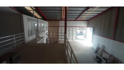 Nave industrial en alquiler en Las Cañadas, Las Lagunas (Mijas) de 2.000 €<span>/mes</span>