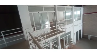 Nave industrial en alquiler en Las Cañadas, Las Lagunas (Mijas) de 2.000 €<span>/mes</span>