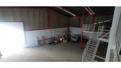 Nave industrial en alquiler en Las Cañadas, Las Lagunas (Mijas) de 2.000 €<span>/mes</span>