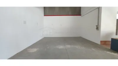 Nave industrial en alquiler en Las Cañadas, Las Lagunas (Mijas) de 2.000 €<span>/mes</span>