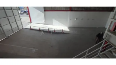 Nave industrial en alquiler en Las Cañadas, Las Lagunas (Mijas) de 2.000 €<span>/mes</span>