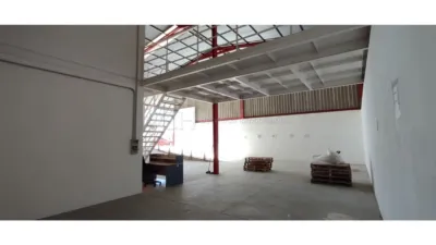 Nave industrial en alquiler en Las Cañadas, Las Lagunas (Mijas) de 2.000 €<span>/mes</span>