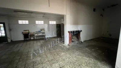 Local comercial en venta en Guitiriz - Más