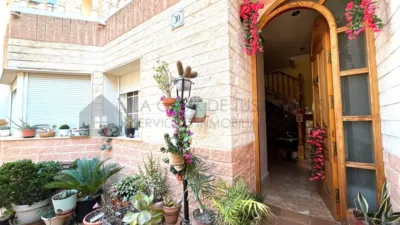 Semi-detached house in El Pinós - Pinoso photo 2