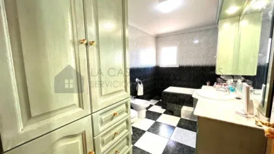 Semi-detached house in El Pinós - Pinoso photo 35