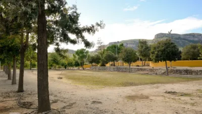 Rustic finca on Camí Pla de Lloret street photo 99
