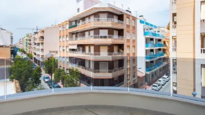 Piso – Torrevieja - Vista 3