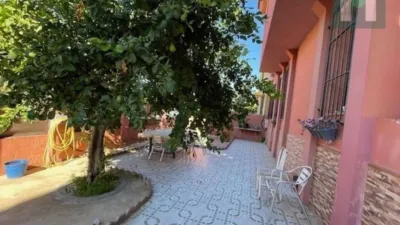 Chalet in Ciudad Jardín photo 2
