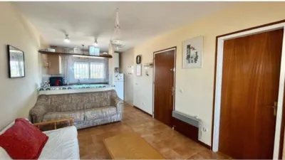 Apartment at Carrer de Joan Timoneda, 98 photo 6