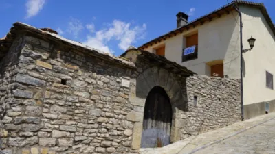 Casa en venta en Calle Calle St Lucia, Número 5-B, Boltaña de 239.000 €