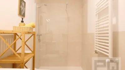 Habitación en alquiler en San Antonio-Estación-Las Hervencias, San Antonio-Estación-Las Hervencias (Ávila Capital) de 350 €<span>/mes</span>