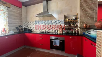 Rustic finca in Navalmoral de la Mata photo 10