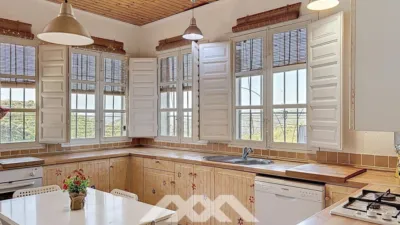 Chalet in Canillas de Aceituno photo 8