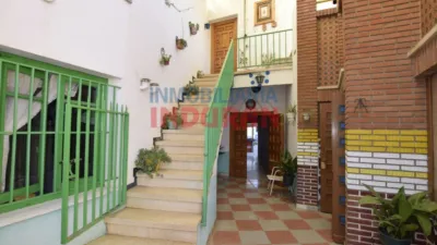 House on Claveles Street, 4 photo 4