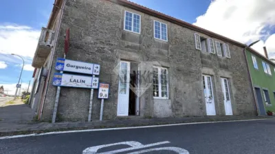 House on Laxe Street photo 3