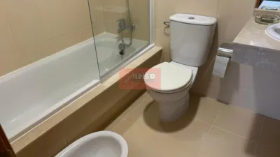 Piso en alquiler en Calle Montepedroso, 1, Barrocás (Ourense Capital) de 800 €<span>/mes</span>