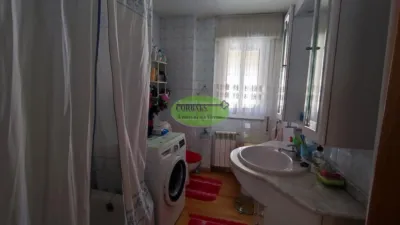 Piso en venta en Avenida de Portugal, O Couto (Ourense Capital) de 130.000 €