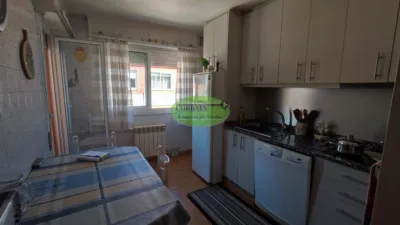 Piso en venta en Avenida de Portugal, O Couto (Ourense Capital) de 130.000 €