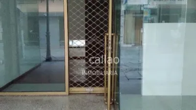 Local comercial en alquiler en Ferrol - Més