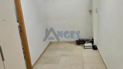 Local comercial en alquiler en Ourense, Centro (Ourense Capital) de 2.500 €<span>/mes</span>