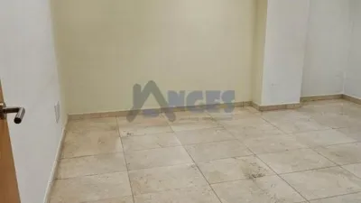 Local comercial en alquiler en Ourense, Centro (Ourense Capital) de 2.500 €<span>/mes</span>