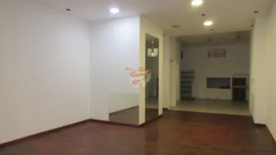 Local comercial en alquiler en Ferrol - Vista 2