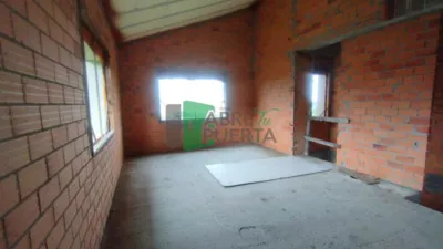 Chalet en venta en Ourense, Nogueira de Ramuín de 140.000 €