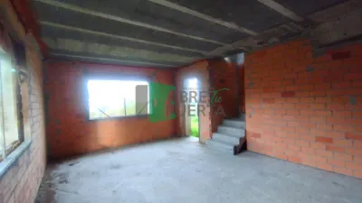 Chalet en venta en Ourense, Nogueira de Ramuín de 140.000 €