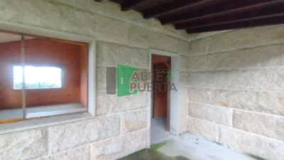 Chalet en venta en Ourense, Nogueira de Ramuín de 140.000 €