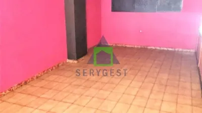 Local comercial en alquiler en Ourense, O Couto (Ourense Capital) de 600 €<span>/mes</span>